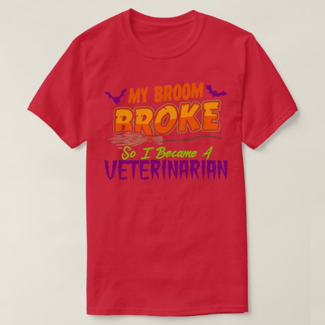 Veterinarian Haloween funny T-Shirt (Design Front)