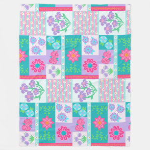 Vibrant Blooming Flowers Design Fleece Blanket