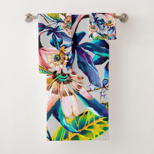 Vibrant colorful tropical floral bath towel set