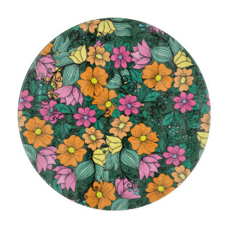 Vibrant Floral: Green Background Vintage. Cutting Board