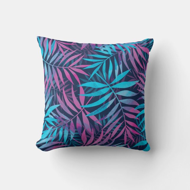  vibrant leaf pattern  throw pillow (Front)