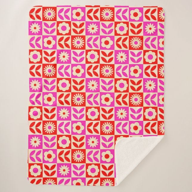 Vibrant Retro Floral Pattern Sherpa Blanket (Front)
