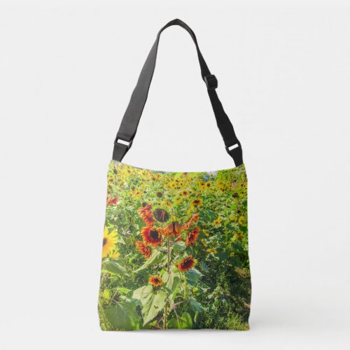 Vibrant Summer Sunflower Field On Sunny Day Crossbody Bag