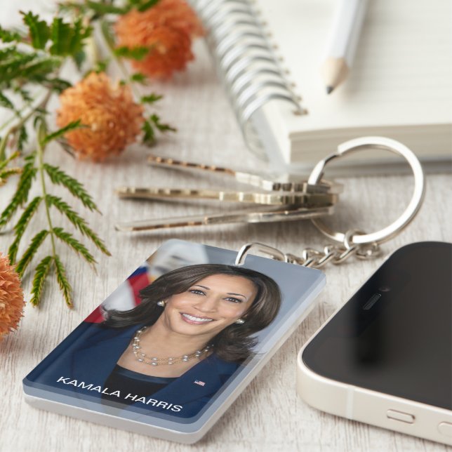 Vice President Kamala Harris Official Portrait Keychain (Front Right)