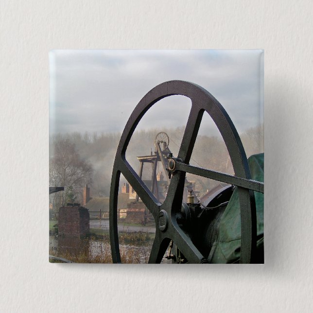 VICTORIAN ENGLAND BUTTON (Front)