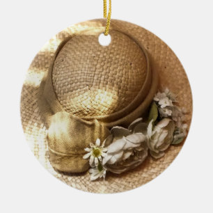 VICTORIAN ENGLAND CERAMIC ORNAMENT