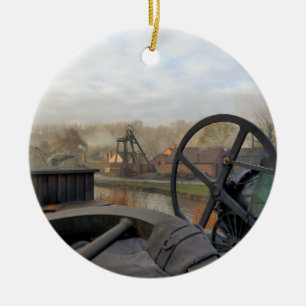 VICTORIAN ENGLAND CERAMIC ORNAMENT