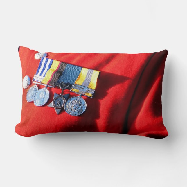 VICTORIAN ENGLAND LUMBAR PILLOW (Front)