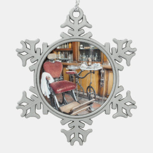 VICTORIAN ENGLAND SNOWFLAKE PEWTER CHRISTMAS ORNAMENT