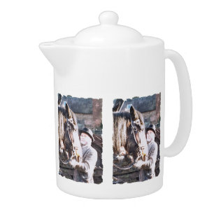 VICTORIAN ENGLAND TEAPOT