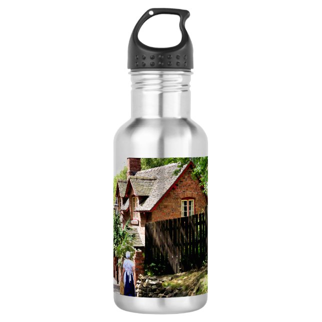 VICTORIAN ENGLAND WATER BOTTLE (Front)