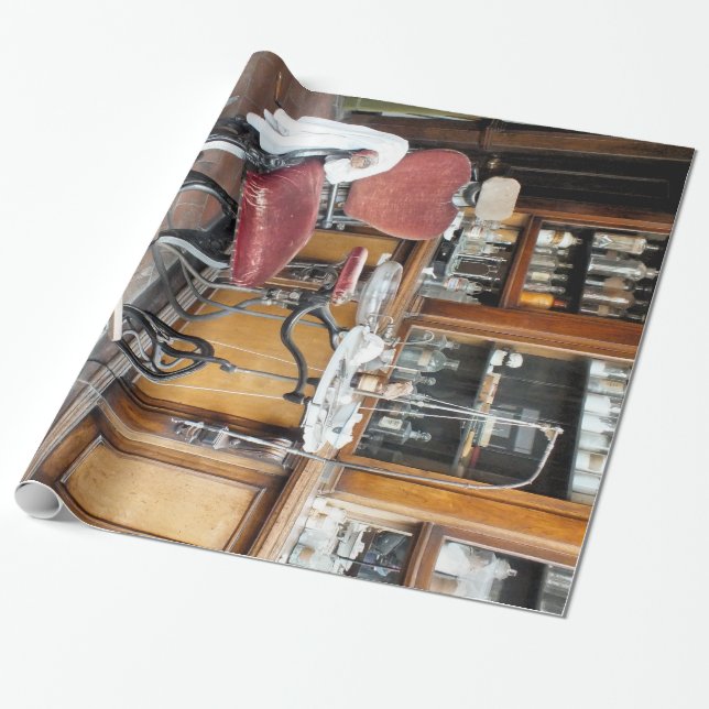 VICTORIAN ENGLAND WRAPPING PAPER (Unrolled)