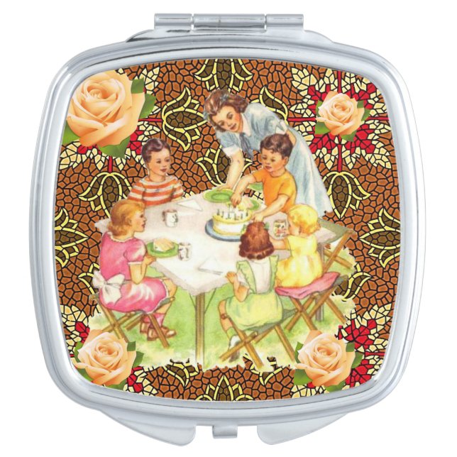 Victorian Family Compact Mirror (Front)