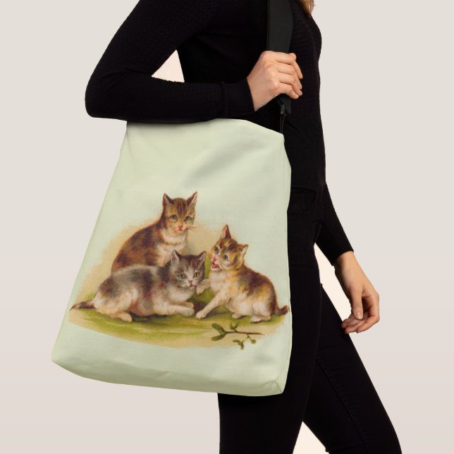 Victorian kittens crossbody bag (Close Up)