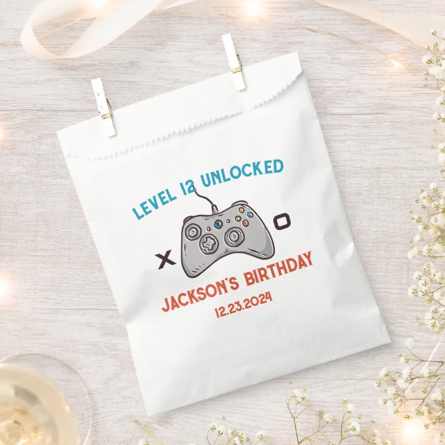 Video Game Level Unlocked Gamer Boy Men's Birthday Favor Bag (Clipped)