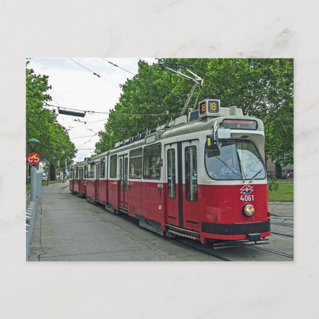 Vienna electric streetcar 2014 postcard (Front)