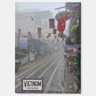 Vietnam Foggy Street, Customizable Date Magnet