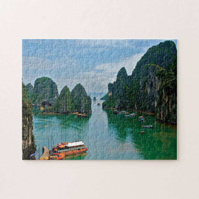 Vietnam Tropic Sea Jigsaw Puzzle (Horizontal)
