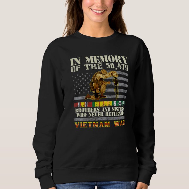 Vietnam War Veterans US Memorial Day In The Memory Sweatshirt (Front)