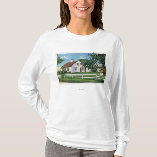 View of an Old Cape Cod Home T-Shirt (Front)