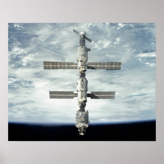 View of International Space Station from Atlantis Poster (Front)