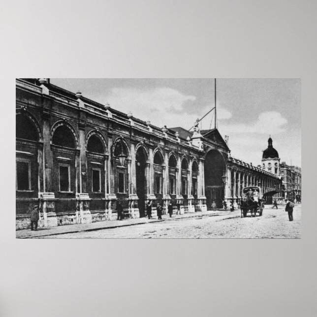 View of Smithfield Meat Market, c.1905 Poster (Front)