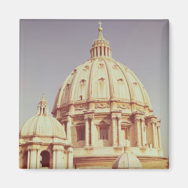 View of the dome, 1546-93 magnet (Front)