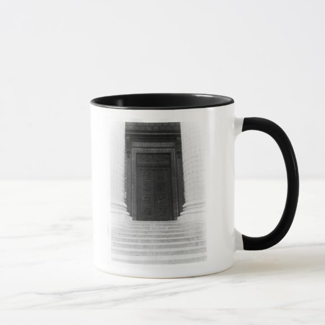 View of the door of La Madeleine Mug (Right)