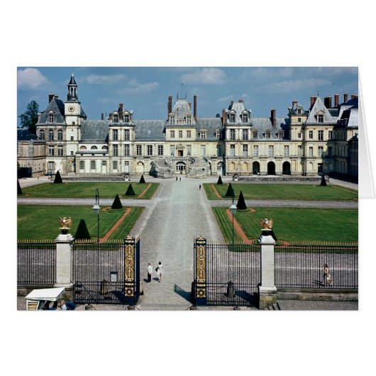 View of the exterior (Front Horizontal)