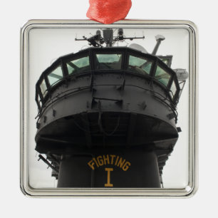 View of the front section of the superstructure metal ornament