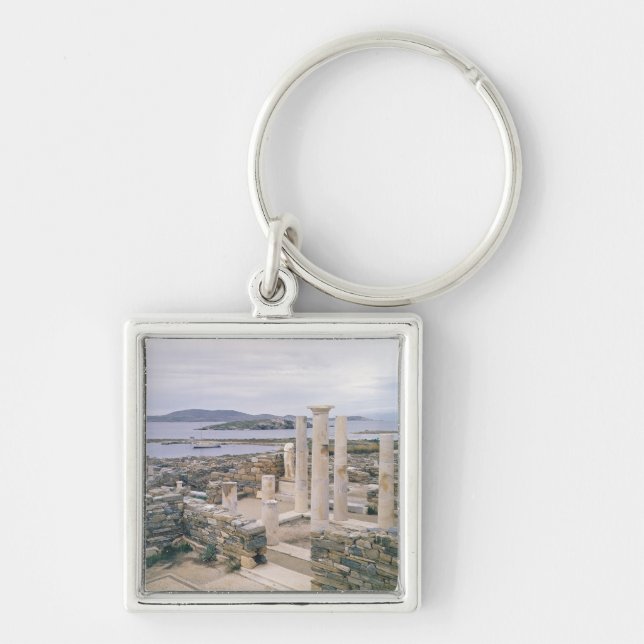 View of the House of Cleopatra Keychain (Front)