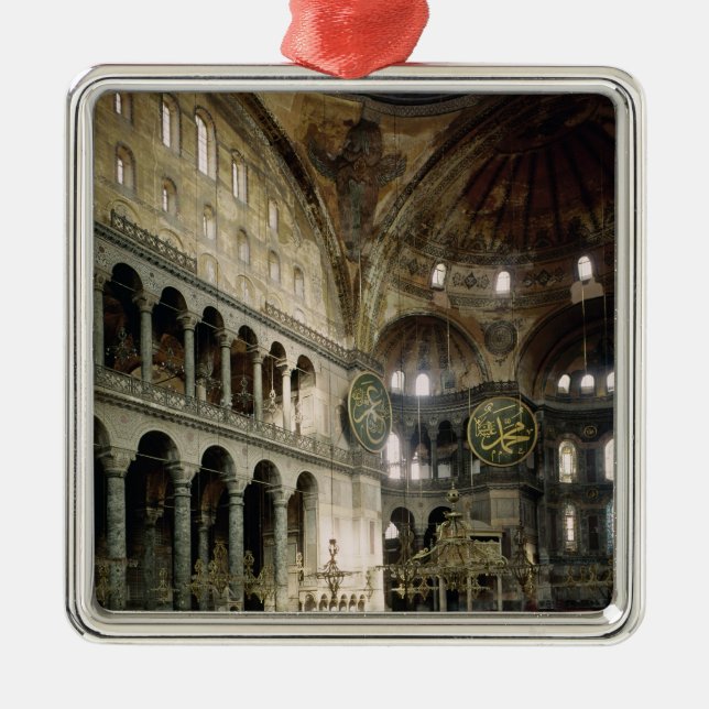 View of the nave metal ornament (Front)