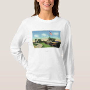 View of the South Battery and Flag Bastion T-Shirt