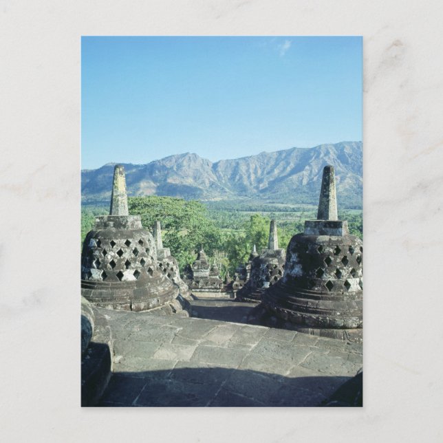 View of the three circular terraces postcard (Front)