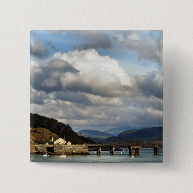 VIEWS OF WALES PINBACK BUTTON (Front)