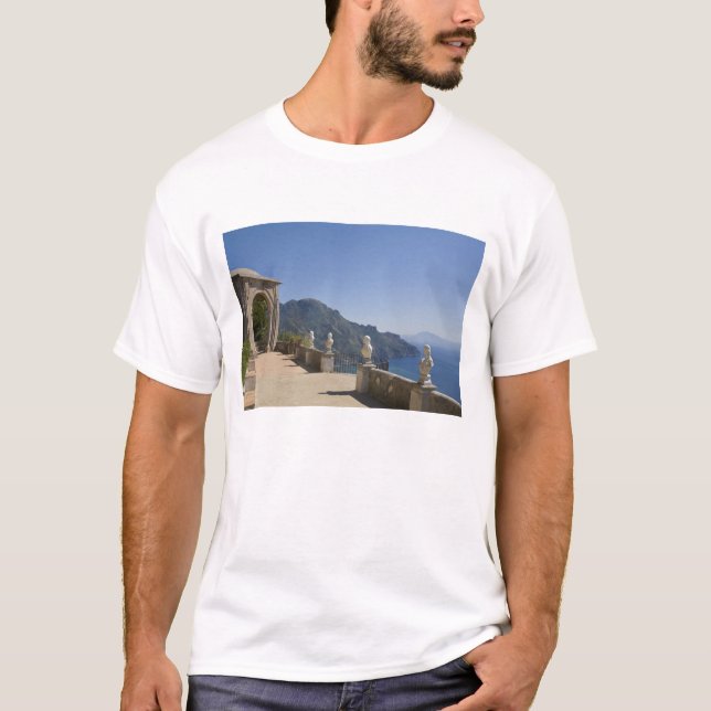 Villa Cimbrone, Ravello, Campania, Italy T-Shirt (Front)