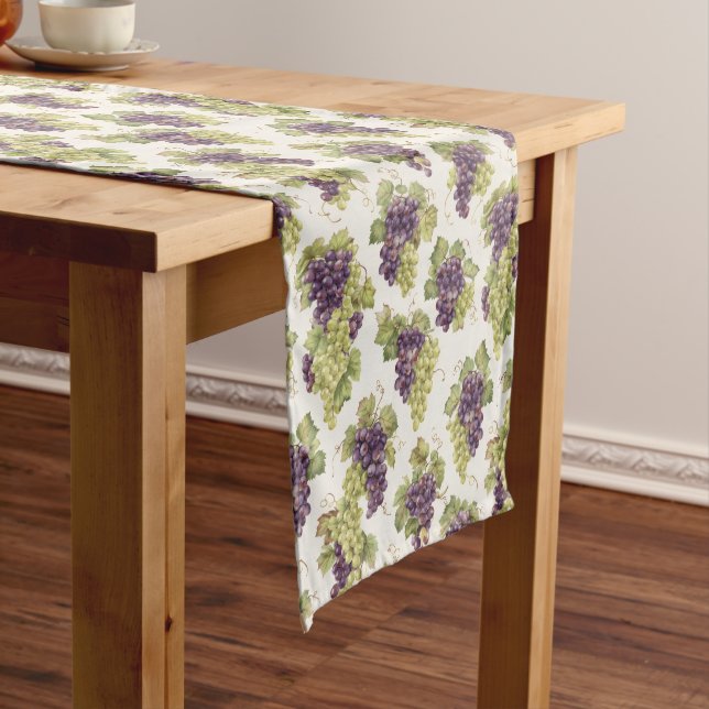 Vineyard Grapes Table Runner – Wine Entertaining (In Situ)