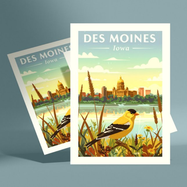 Vintaeg Des Moines Iowa Postcard (Creator Uploaded)