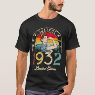Vintage 1932  1932 90th Birthday 90 Years Old T-Shirt