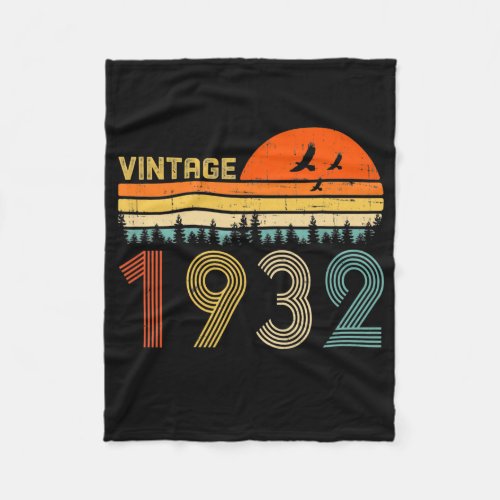 Vintage 1932 90th Birthday Gift Men Women 90 Fleece Blanket