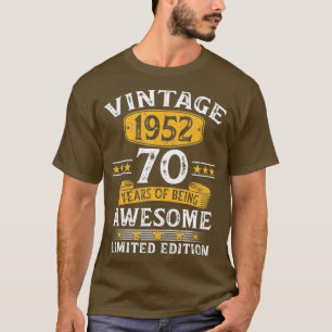 Vintage 1952 70 Year Old Gifts 70th Birthday Gifts T-Shirt
