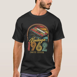 Vintage 1962 Retro Cassette 1962 64th Birthday 64 T-Shirt