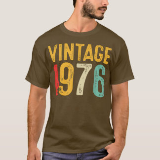 Vintage 1976 46th Birthday Decoration Men Women 46 T-Shirt