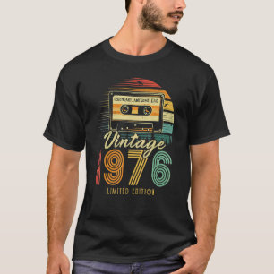 Vintage 1976 Retro Cassette 1976 46th Birthday 46  T-Shirt
