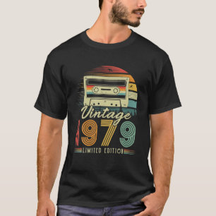 Vintage 1979 Retro Cassette 1979 47th Birthday 47 T-Shirt