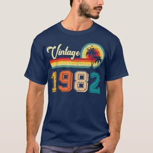 Vintage 1982 40th Birthday Men Women Retro 40 T_Shirt