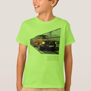 VINTAGE 2002 T-Shirt