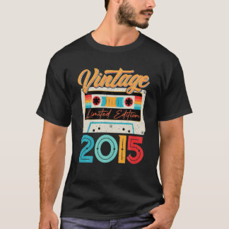 Vintage 2015 Awesome 7 Years Old Retro 7Th Birthda T-Shirt