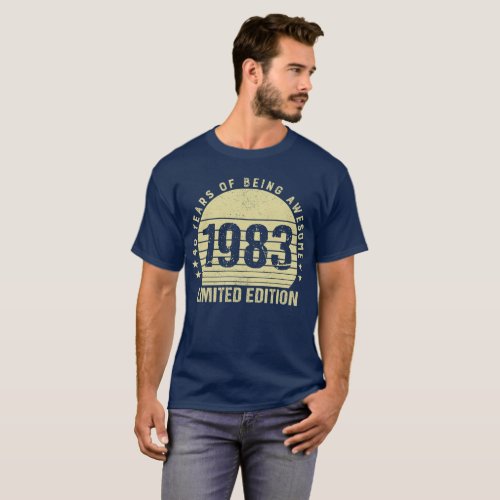 Vintage 40 Year Old 1983 Retro 40th Birthday Gifts T_Shirt