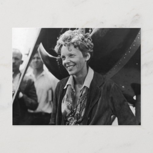 Vintage Amelia Earhart Photo Portrait Postcard